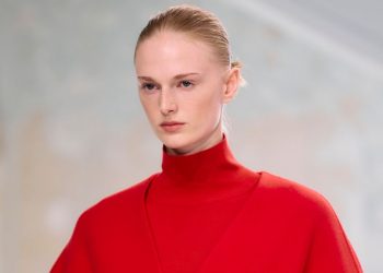 Frasers Group, obligat la ofertă pentru Hugo Boss