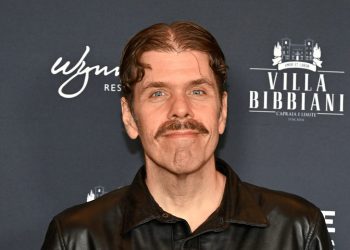 Perez Hilton, spitalizat după o transmisiune alarmantă