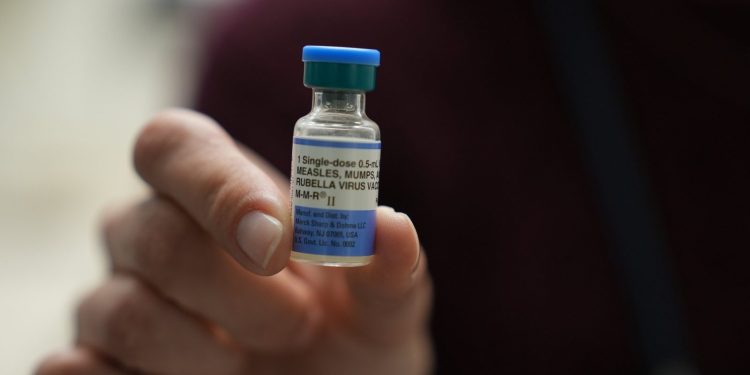 SUA: derogările de la vaccinarea școlară ating 4,2%
